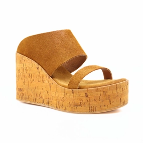Chic Outline Athleisure Fit Women's Aurora Cork Wedge Sandals In Cognac