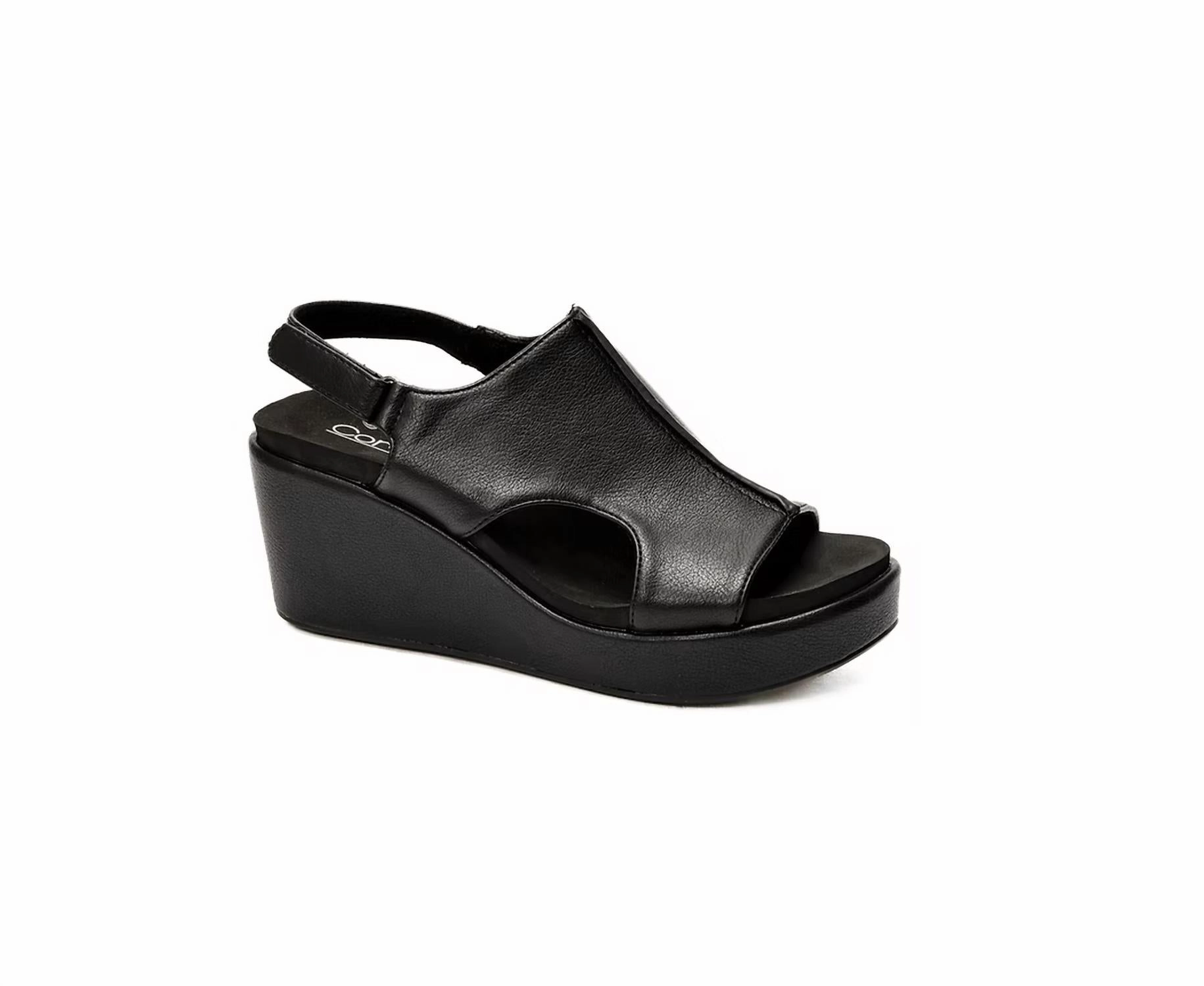 Women's Carley Sandals In Black clean look Wide Form