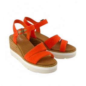 Wave Cut Flat Hard Women's Darya Strappy Heel In Red