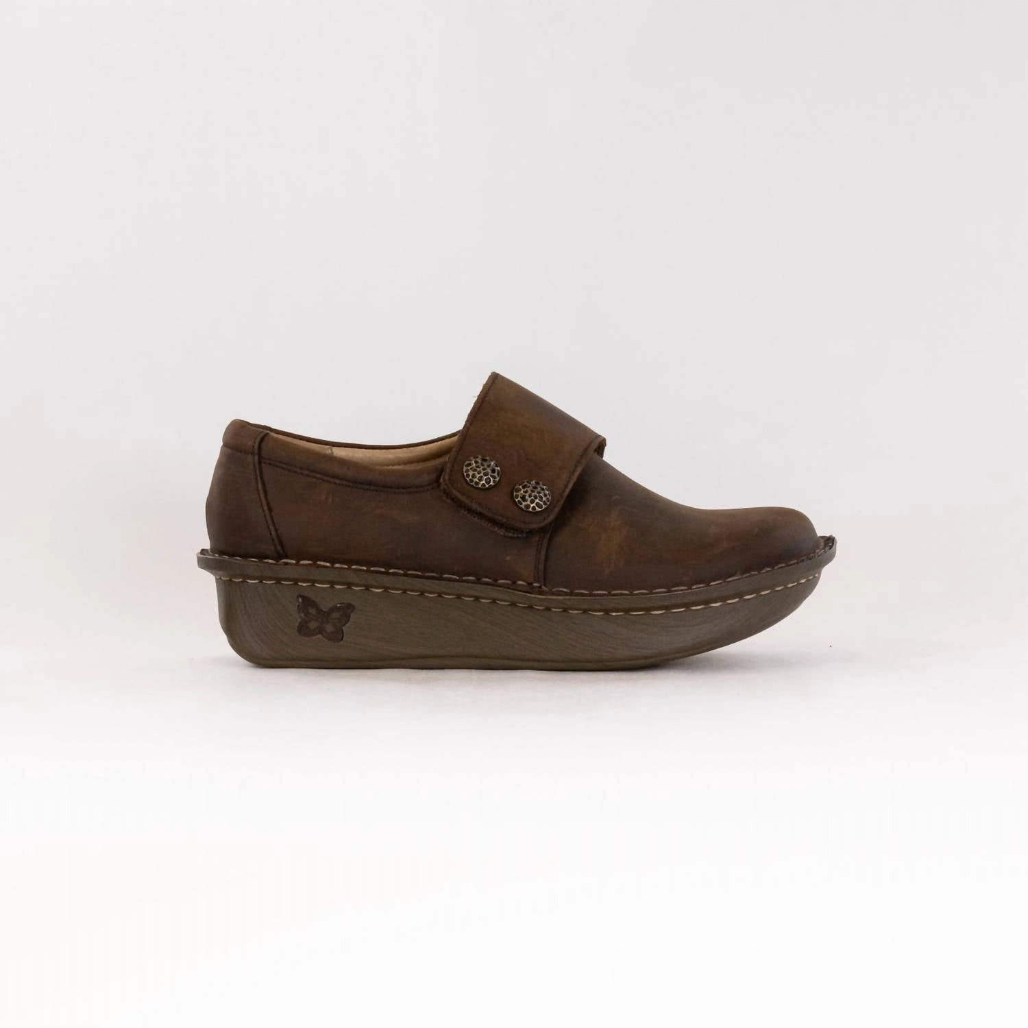 Go Casual Comfort Cushion Women's Deliah Loafers In Oiled Brown