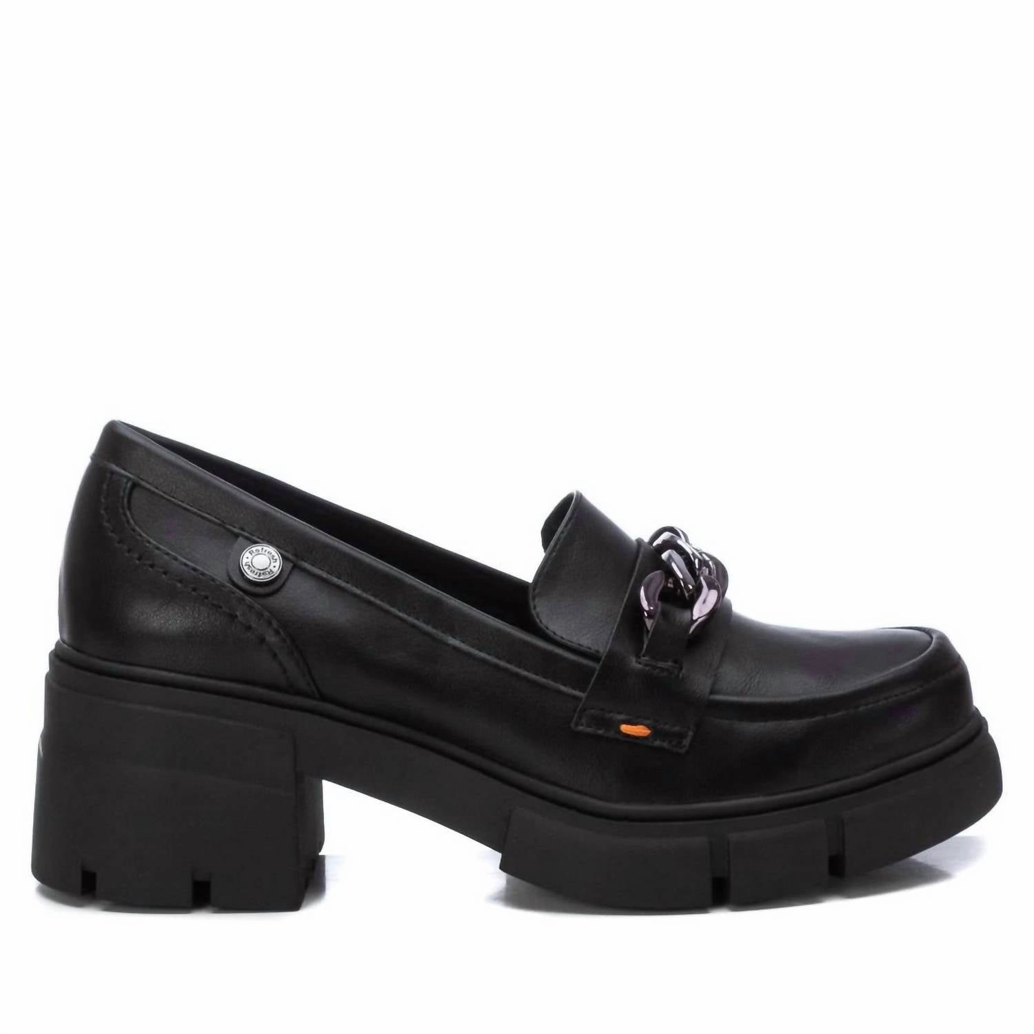 Women's Non-Slip Moccasins In Black Sharp Silhouette