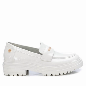 Women's Patent Leather Moccasins In Ice Free Path Lane