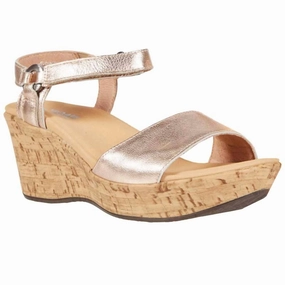 Cold Safe Travel Days Women's Pier Wedge Sandals In Soft Rosegold