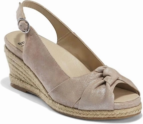 Statement Boost Women's Thara Bermuda Wedge Sandals In Blush