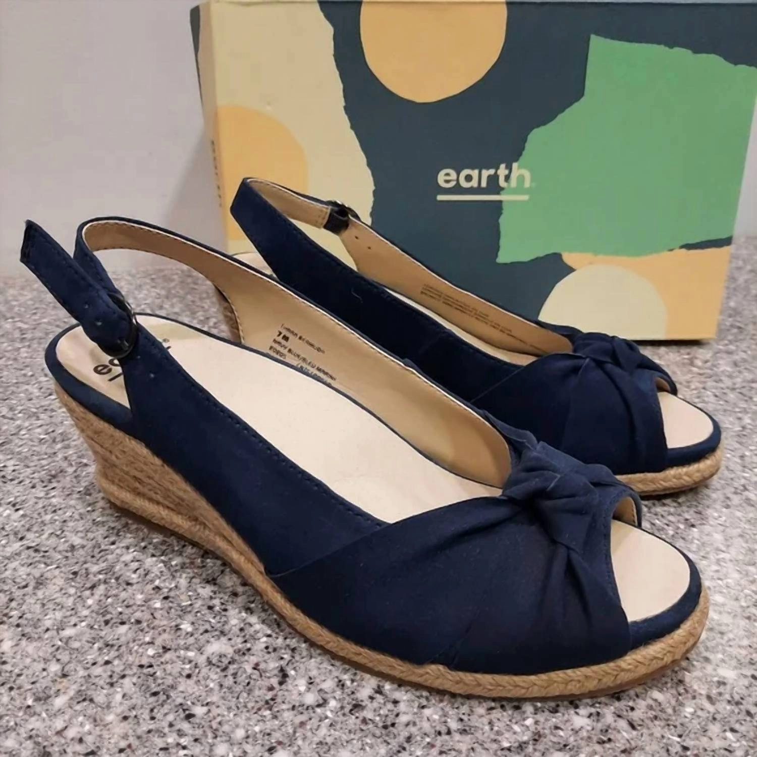 Women's Thara Bermuda Wedge Sandals In Navy Gloss Base Stride Bold
