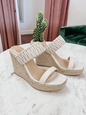 Fringe Glow Women's The Tulum Wedge In Bone