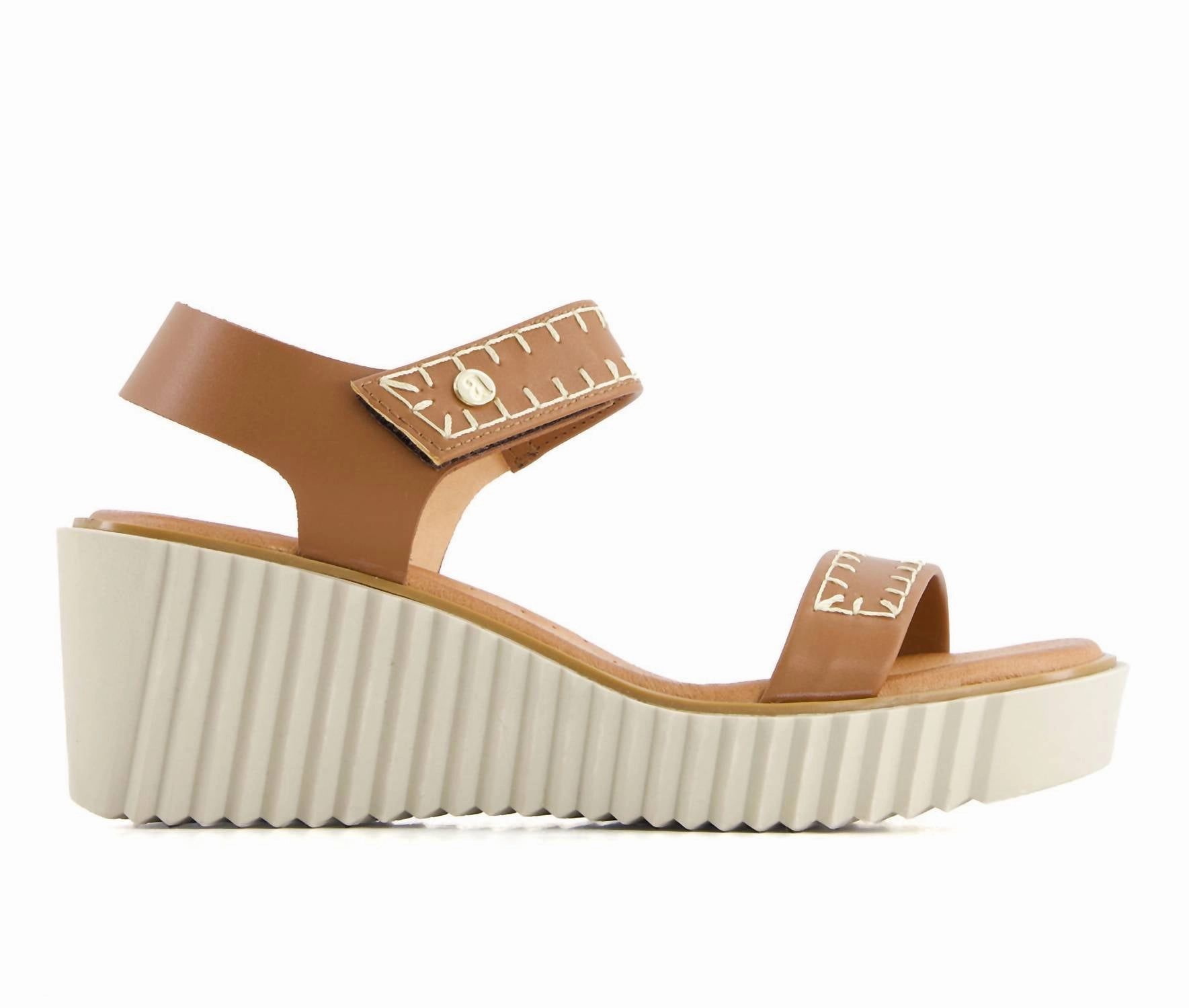 Women's Wedge Sandal In Brown Contoured Control Bright tone