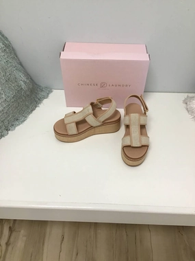 Women Swell Wedge Sandal In Neutral Stable Motion Energy Glow