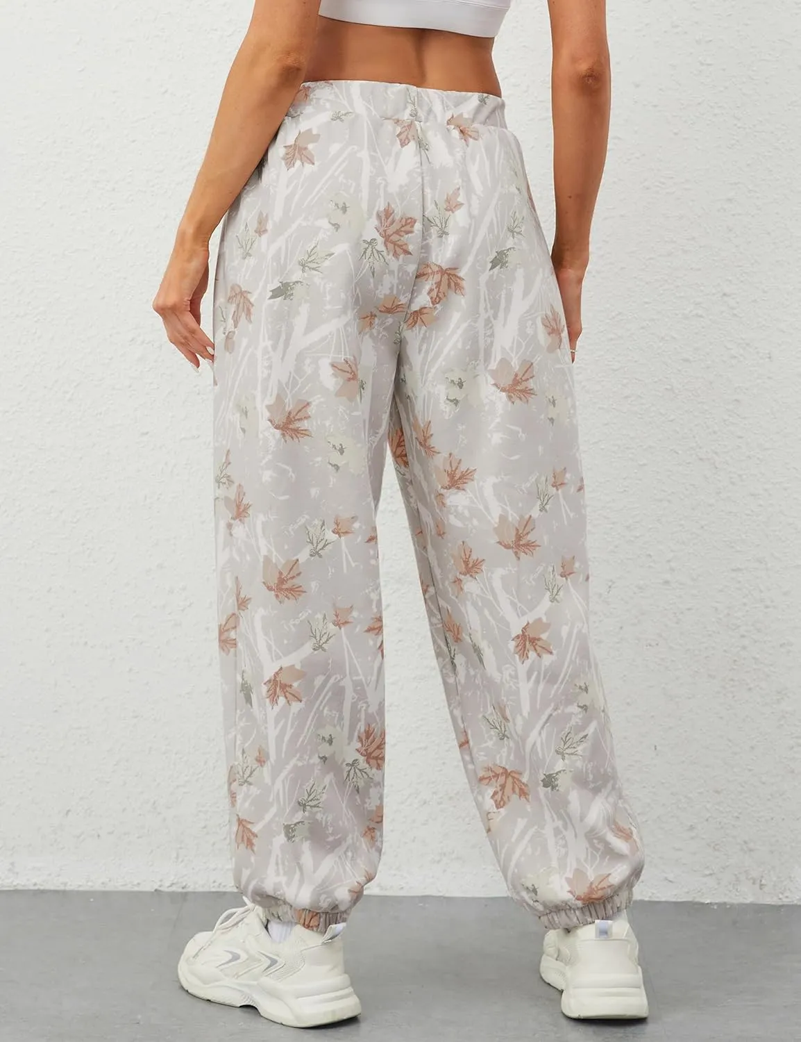 Women's Baggy Fleece Sweatpants Casual High Waisted Joggers Pants Fitted Sweat Pants with Pockets