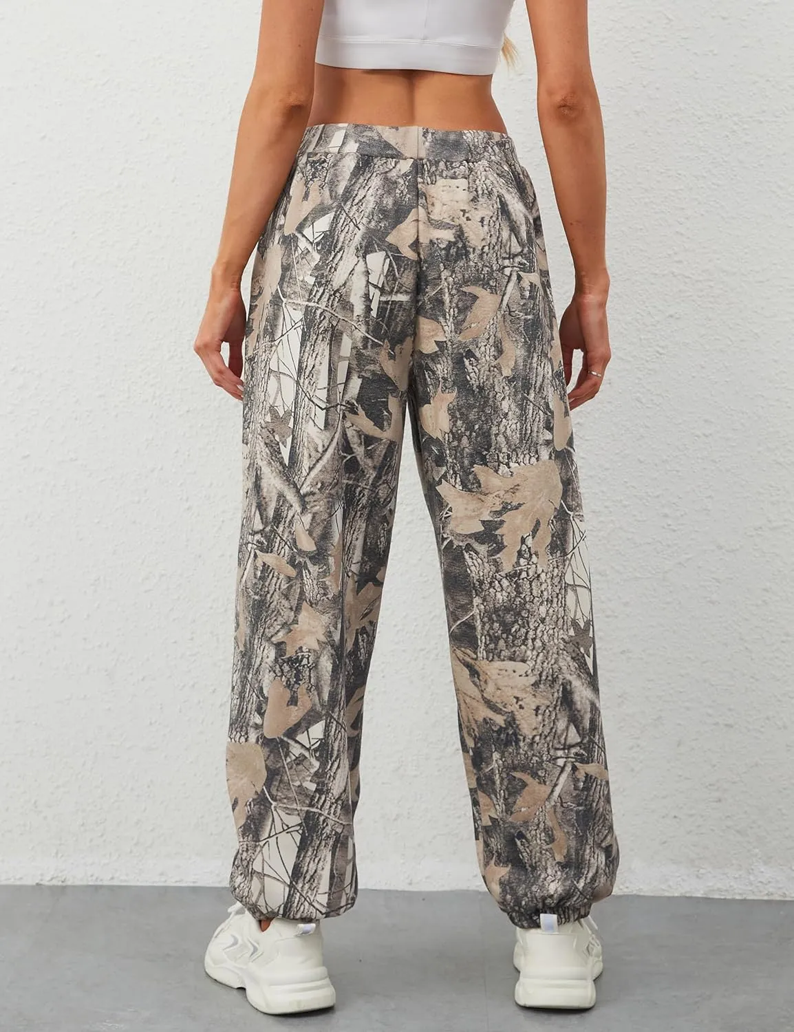 Women's Baggy Fleece Sweatpants Casual High Waisted Joggers Pants Fitted Sweat Pants with Pockets