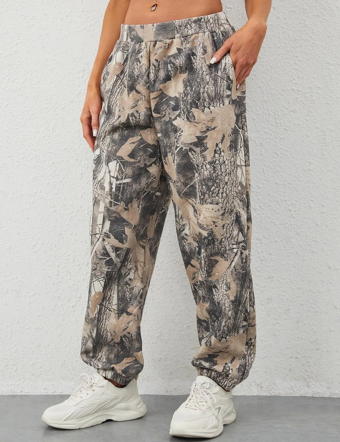 Women's Baggy Fleece Sweatpants Casual High Waisted Joggers Pants Fitted Sweat Pants with Pockets