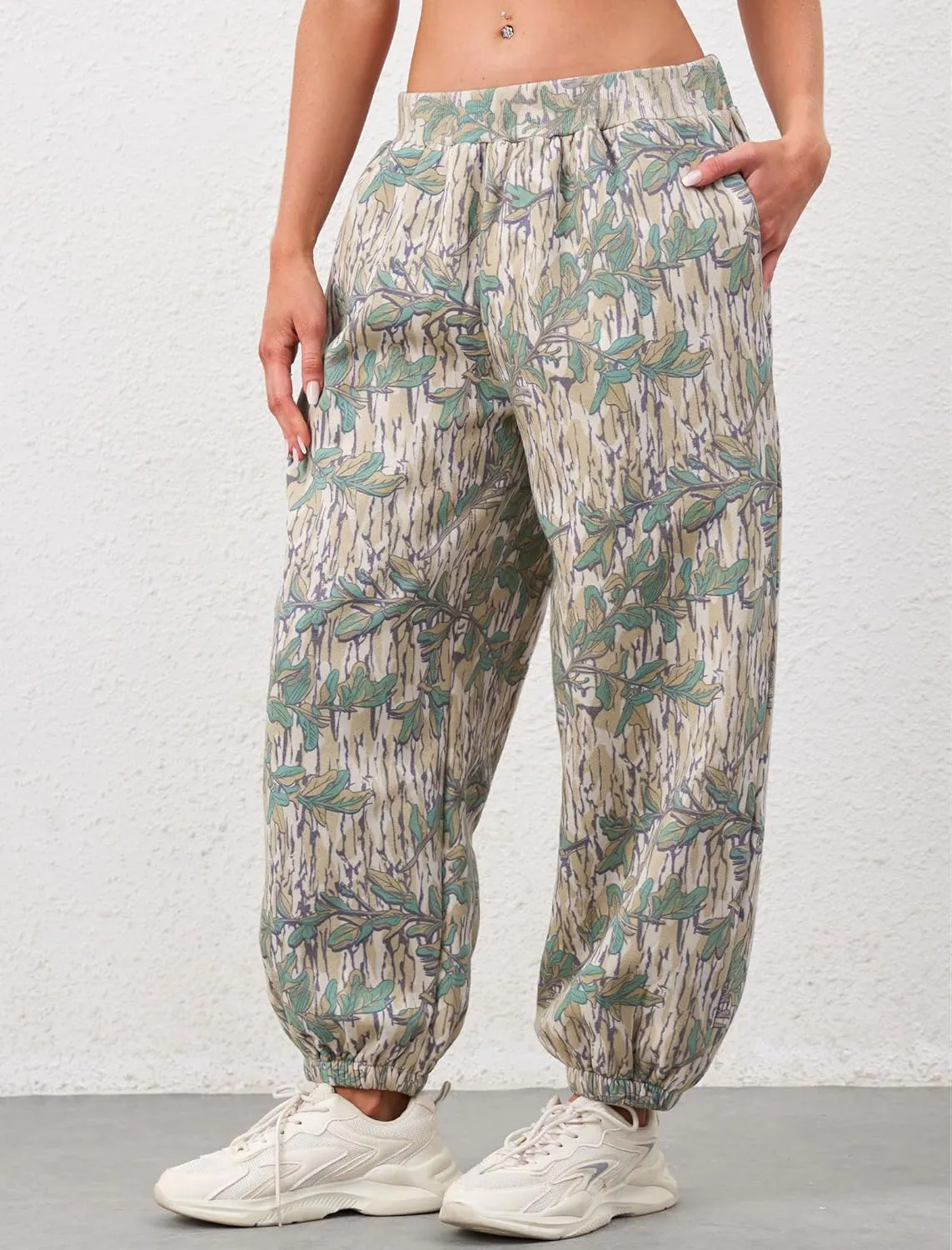 Women's Baggy Fleece Sweatpants Casual High Waisted Joggers Pants Fitted Sweat Pants with Pockets