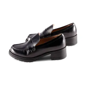 Soft Path Smooth Finish Women's Camea Lug Loafer In Black Leather