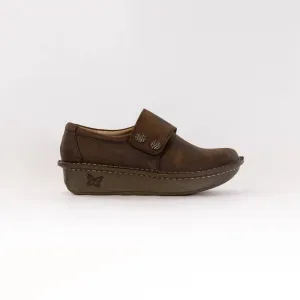 Go Casual Comfort Cushion Women's Deliah Loafers In Oiled Brown