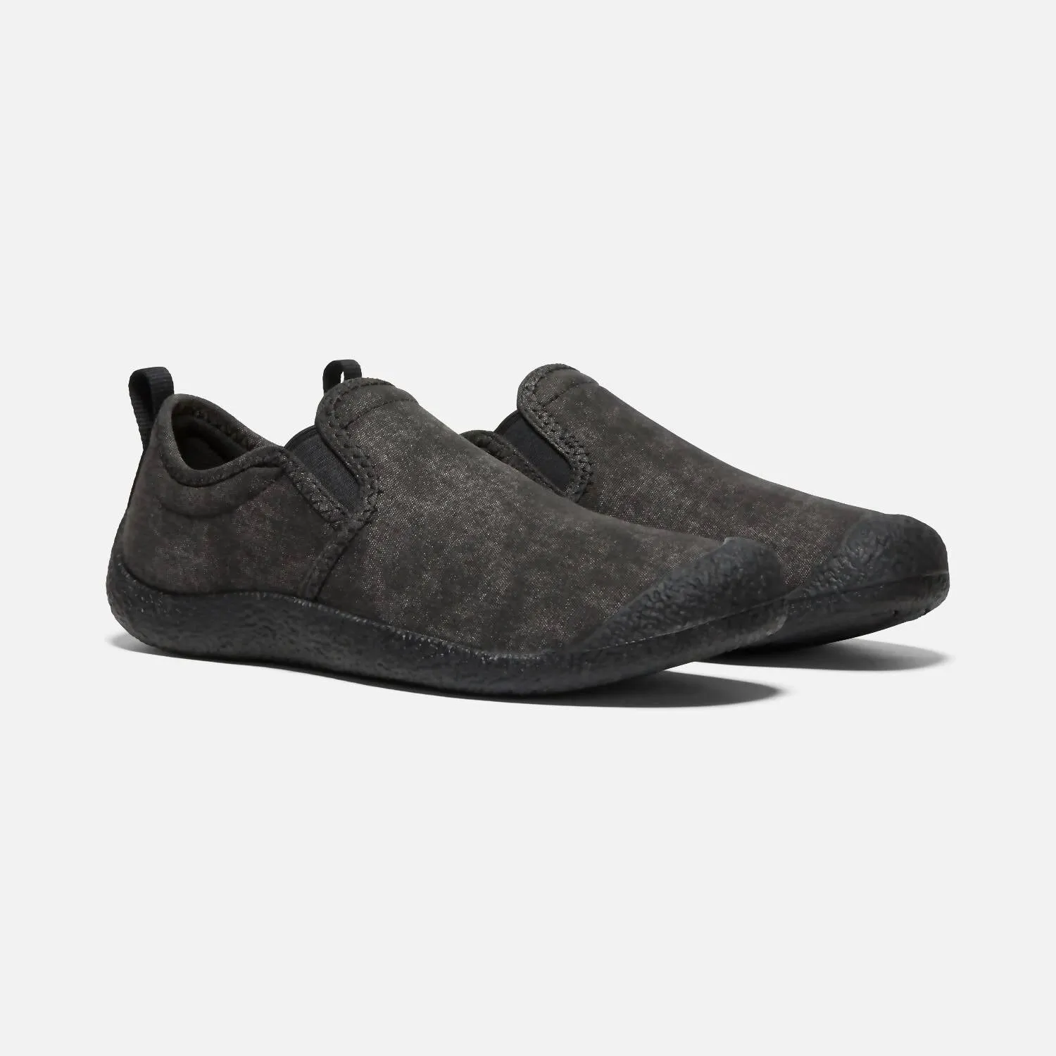 Women's Howser Canvas Slip On In Black Refined Edge slim fit