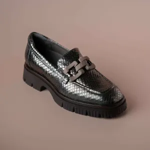 Women's Leather Loafer In Pewter Metallic Slip On Style Smooth Steps