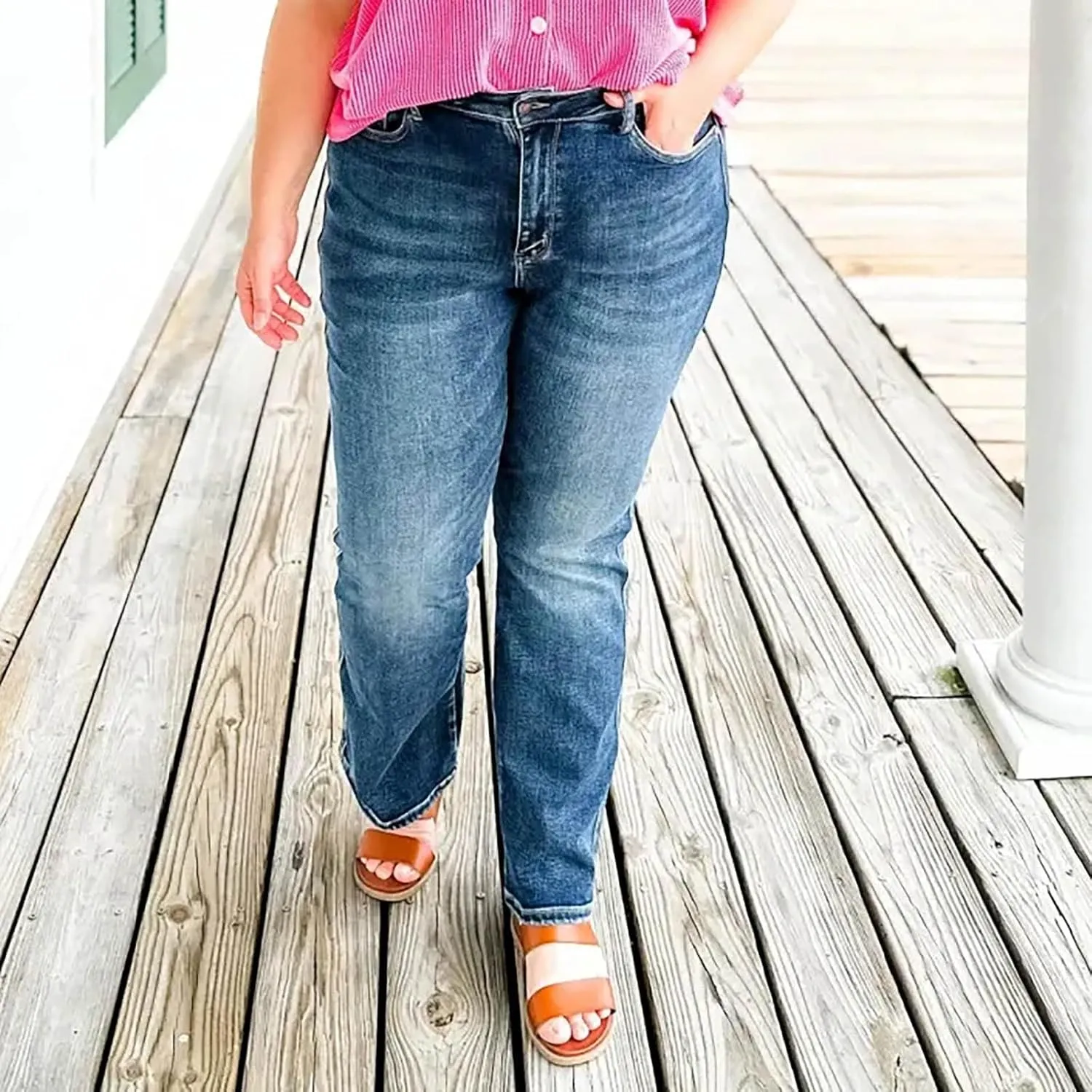 Women's Low Rise Slim Bootcut Jeans Comfort Fit Slim Jeans Straight Leg Jeans Tummy Control Jeans Relaxed Fit Jeans