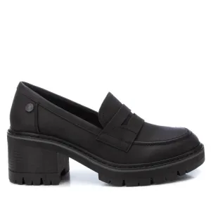 Grippy Outsole Women's Mask Detail Moccasins In Black