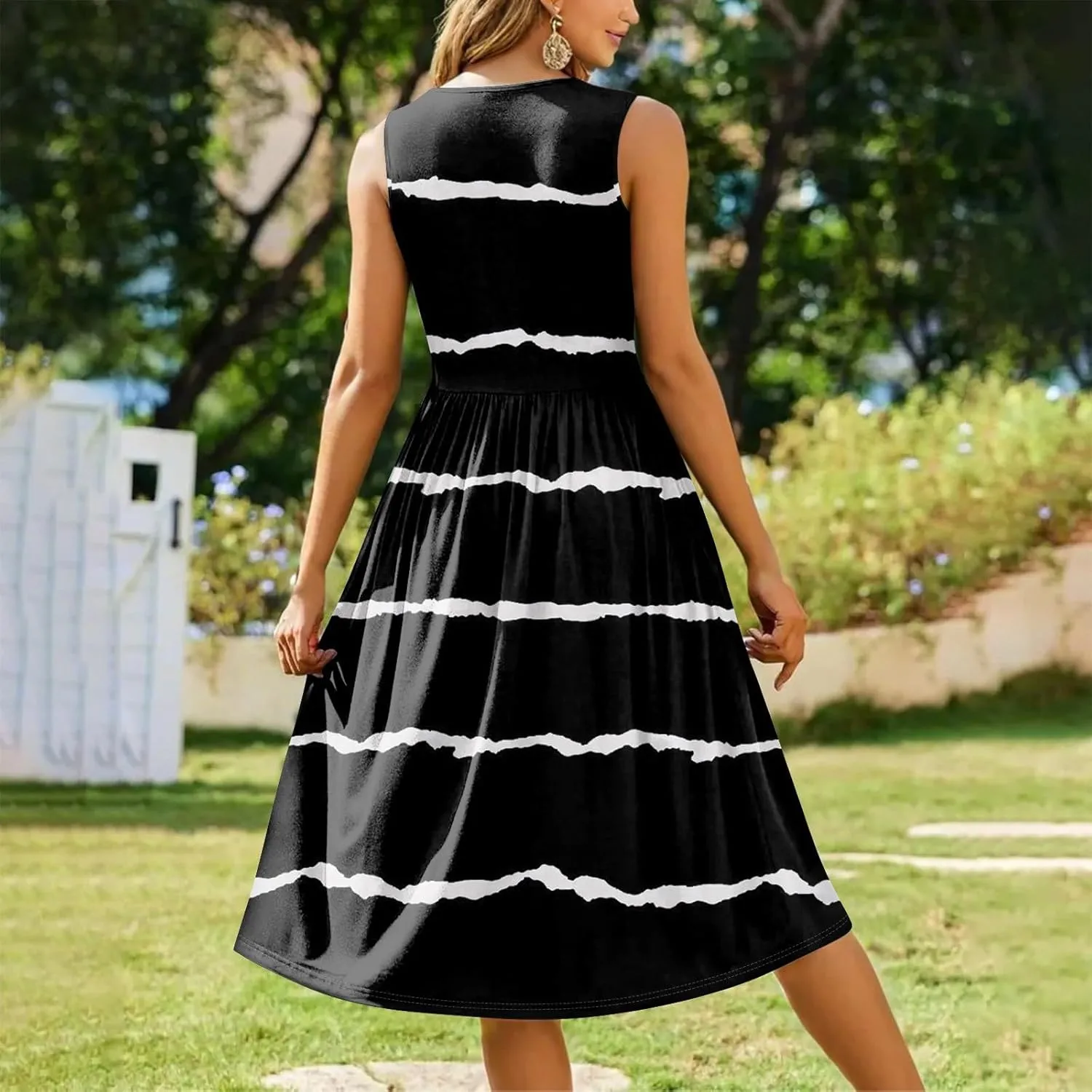 Womens Spring Summer Dresses Casual Crewneck Aline Floral Print Tank Dress Sleeveless Pleated Midi Dress with Pocket