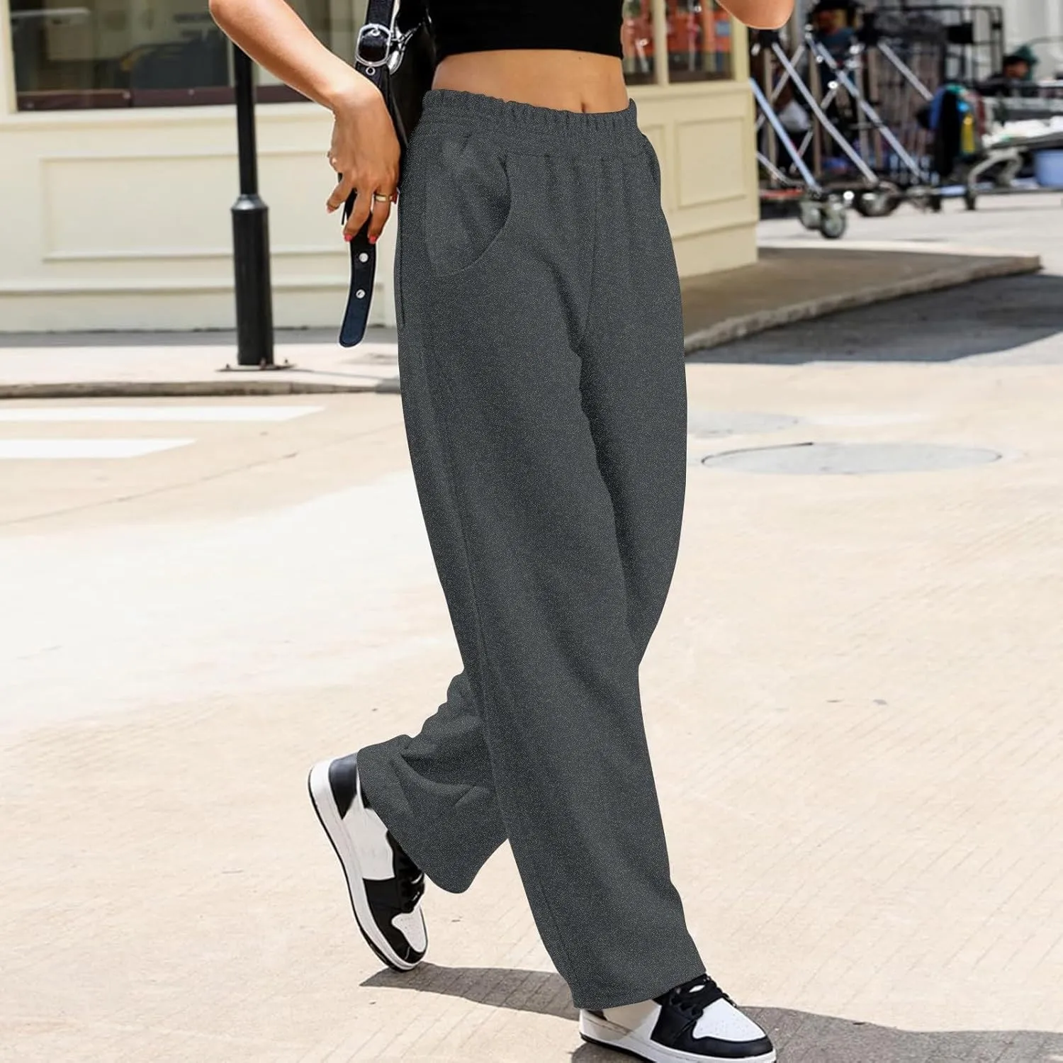 Womens Sweatpants with Pockets Lightweight Pants Cute y2k Clothing Jogger Casual Comfy Running Workout Lounge Plus