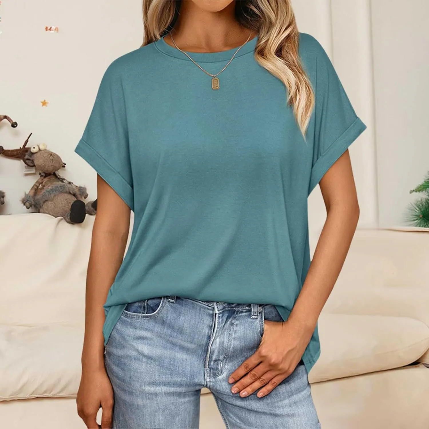 Womens Tops Oversized Loose Fit Short Sleeve Crewneck T Shirts Summer Casual 2025 Trendy Tees