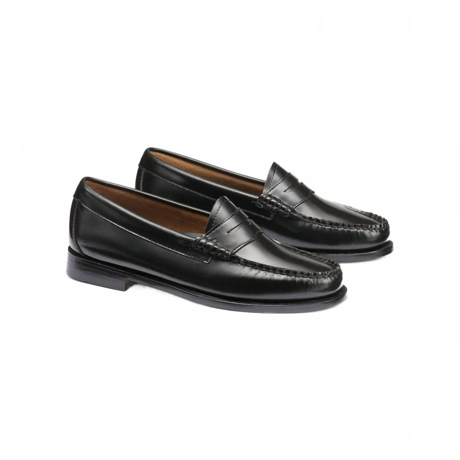 Women's Whitney Loafer In Black subtle style