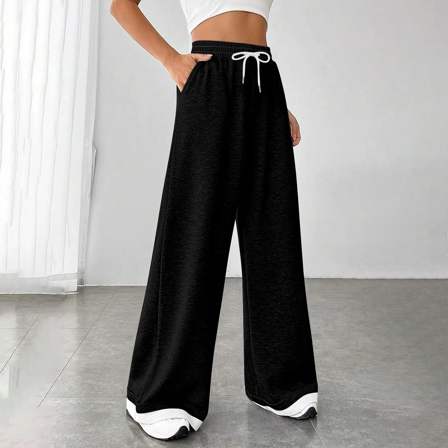 Women's Wide Leg Sweatpants Casual Gym Active Sweat Pants Fall Lounge Workout Athletic Flared Joggers with Pockets